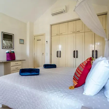 Madrigal By Indigo Villa *